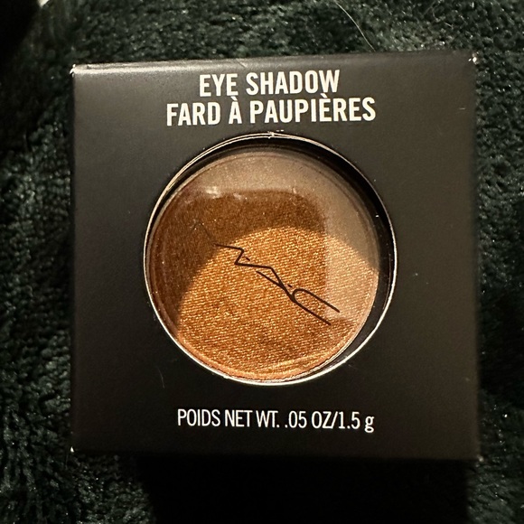 MAC Lustre Eye Shadow Jingle Ball Bronze - Picture 2 of 7